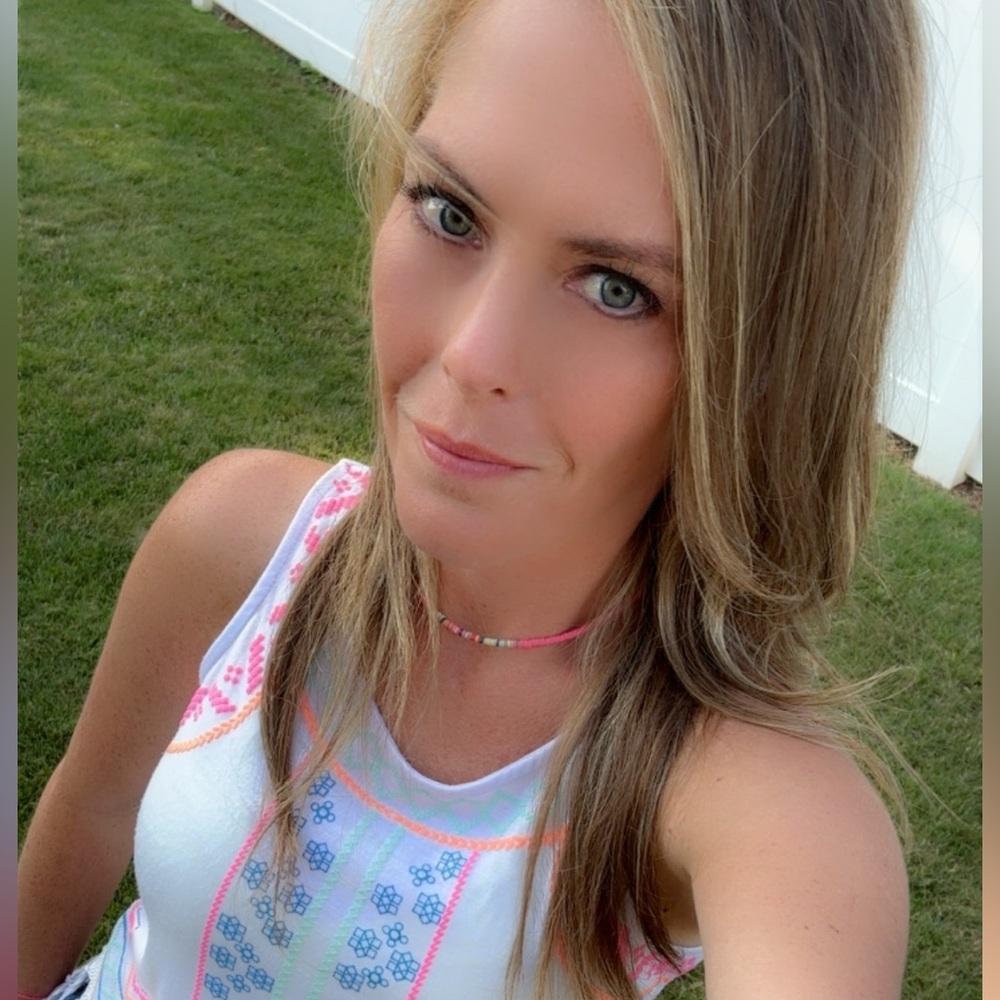Meet your Posher, Jenice